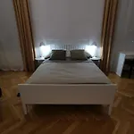 Cozy Spacious With Balcony * Krasków