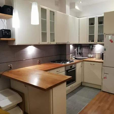 Daire Cozy Spacious With Balcony *