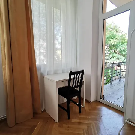 Cozy Spacious With Balcony * Краков